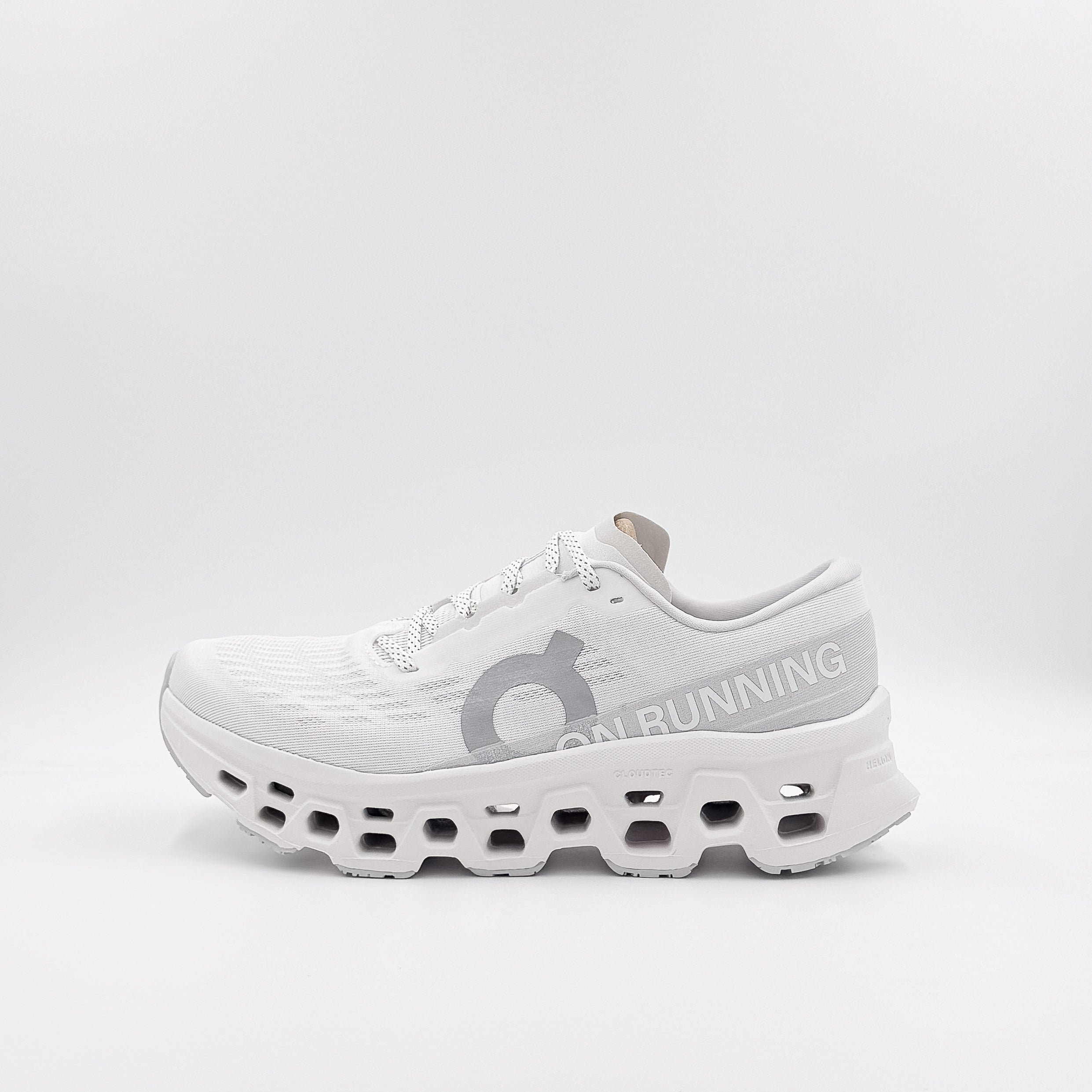 ON Cloudmonster 3 Wear Test